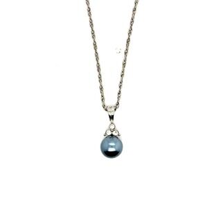 Silver Plated Faux Dark Pearl Crystal Pendant Necklace 17 Inch Chain